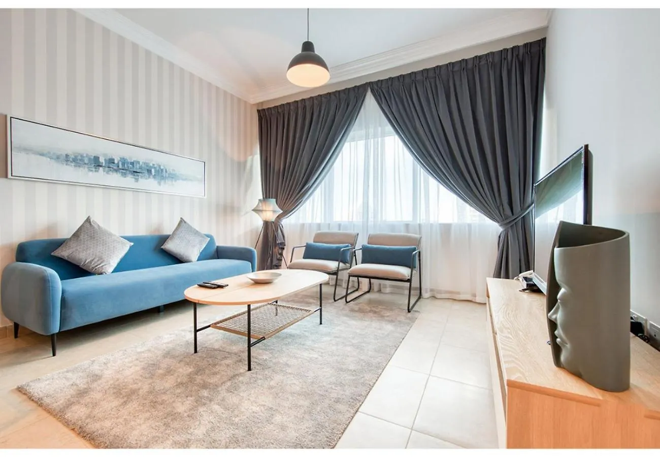 Luxury 1 Bedroom At Mag218 Dubai Marina By Pk Holidays United Arab Emirates
